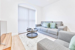 Smart 2 Bed Apartment in Burton-on-Trent